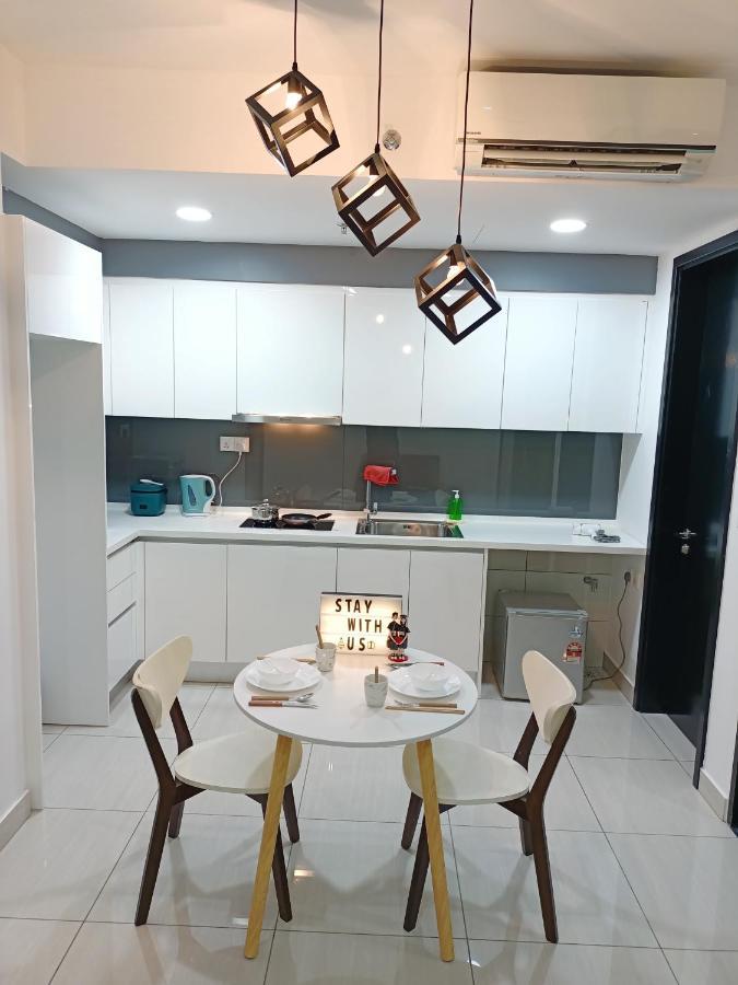 C1113 Almas Suites Galaxy Space Netflix By Stay Nusajaya  Eksteriør bilde
